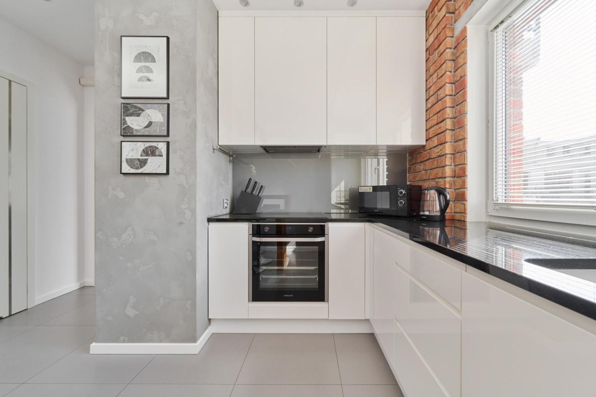 Stylish Kosciuszki Apartaments Near The Market Square With Free Garage Wroclaw By Noclegi Renters المظهر الخارجي الصورة